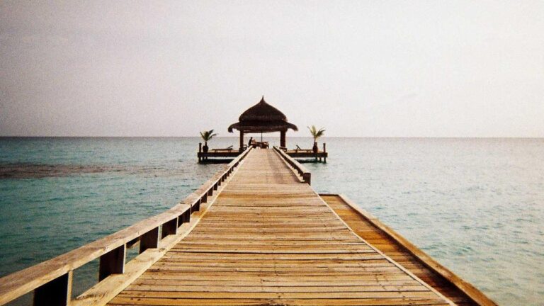 How Can I Install The 11Xplay Ios App Safely?